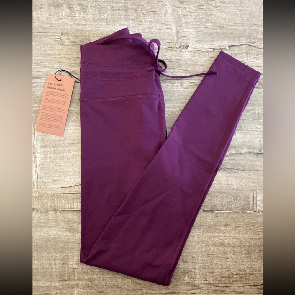 PLUM Compressive Drawstring Legging (28.5") - Picture 4 of 4